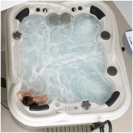 Гидромассажный бассейн Sunrans SR866 Гидромассажный бассейн Sunrans SR866