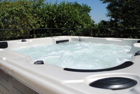 Гидромассажный бассейн Sunrans SR836 Гидромассажный бассейн Sunrans SR836