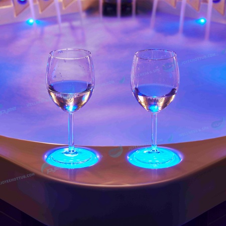 Гидромассажный спа-бассейн Joyee SPA Genting